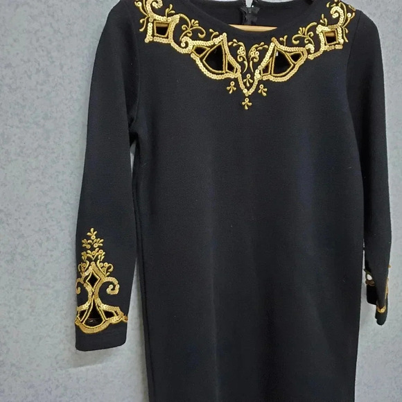 Outlander Petites Size M/L Black Cocktail Dress, Gold sequins and embroidery - Picture 4 of 5